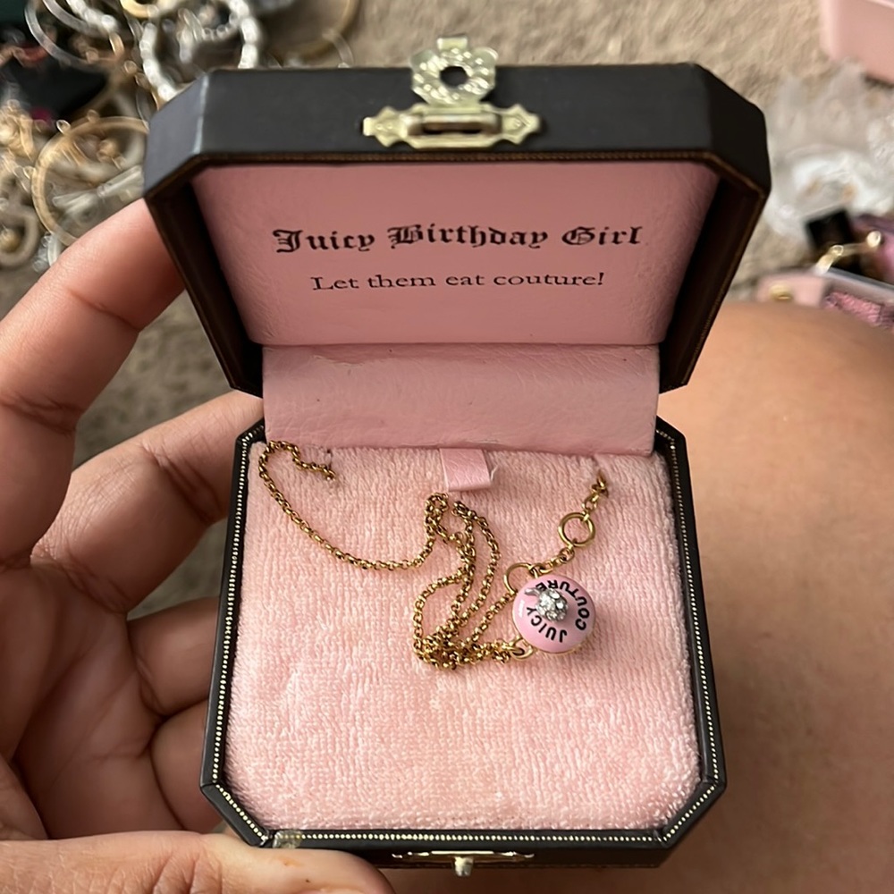Vintage juicy couture necklace
